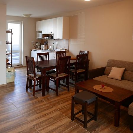 Apartment Adriana 10E, Vysoke Tatry, High Tatras Veľký Slavkov エクステリア 写真